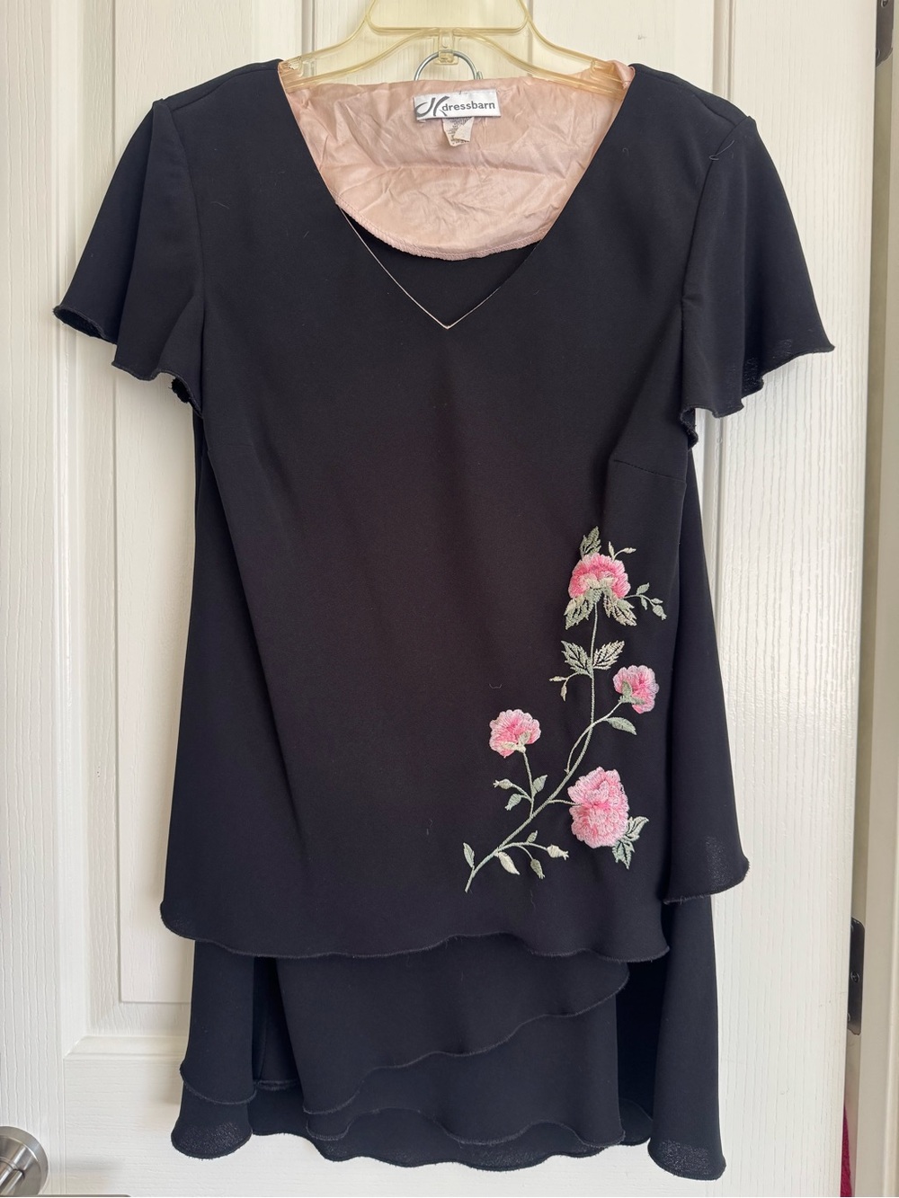 Dressbarn Black Floral Embroidered Layered Tunic Top AND Skirt